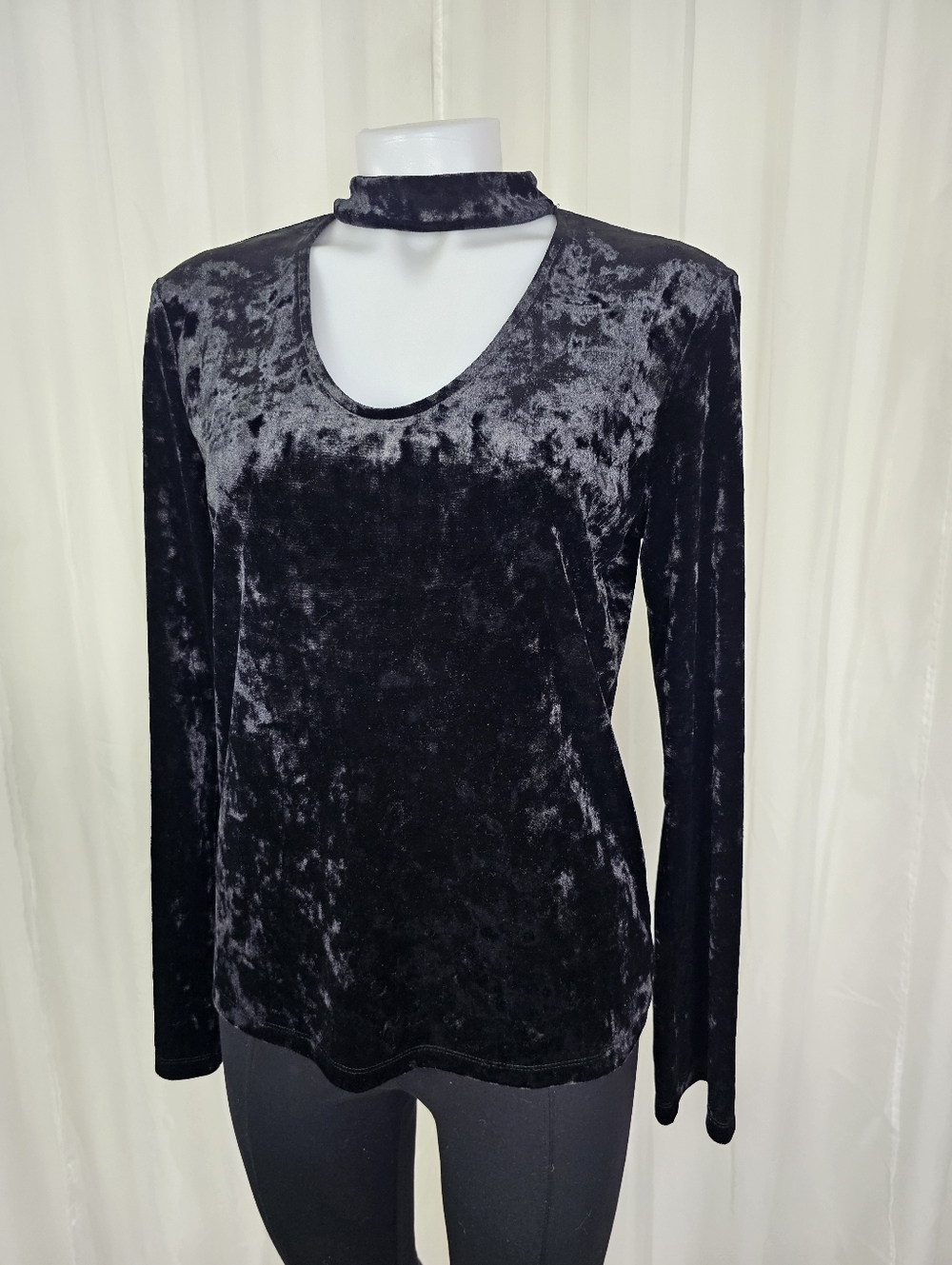 Sanctuary Black Velvet Choker Long Flare Sleeve Top Small 90s Vampy